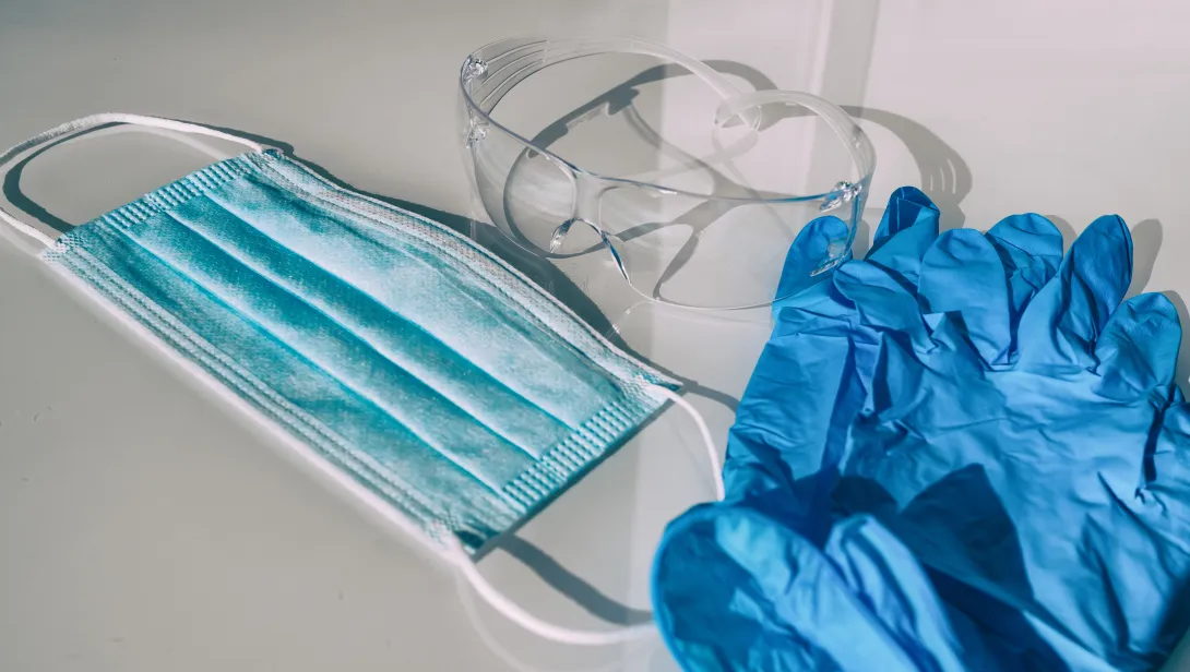 mask, gloves and safety glasses